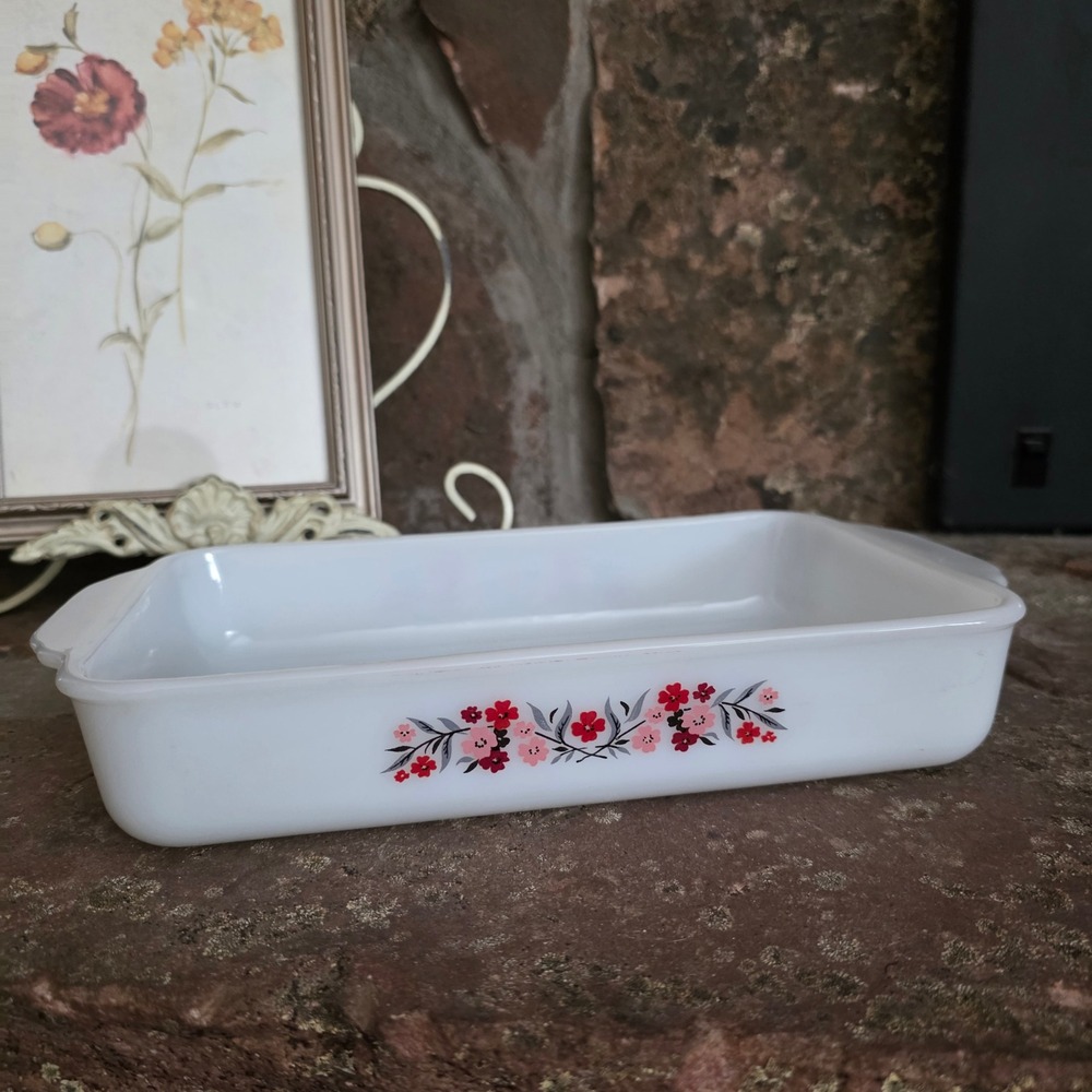 Vtg Fire-King Floral Primrose Milk Glass Baking Dish Rectangular Casserole 410